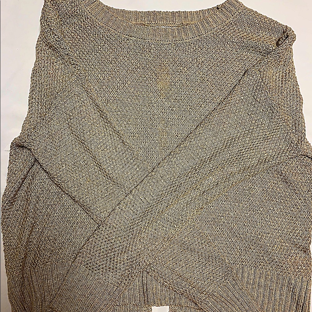 Pink rose sweater with detail back